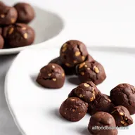 Easy Chocolate Crunch Clusters Recipe Fit for a King