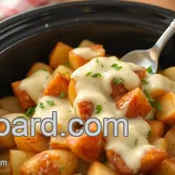 Easy & Creamy Crock Pot Potato Delight with Cheese: The Ultimate Comfort Food