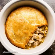 Deliciously Simple Crockpot Chicken Pot Lazy Sunday Pie