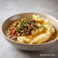 Ground Beef and Gravy over Mashed Potatoes for 4 Servings