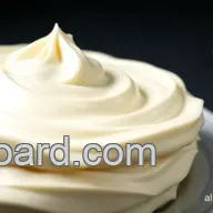 Perfect Vanilla Buttercream Icing Recipe - Quick & Easy!