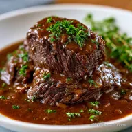 Slow Cooker Swiss Steak: Tender and Savory