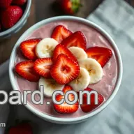 Strawberry Bliss Smoothie Bowl with Frozen Strawberries &ndash; Easy & Fresh