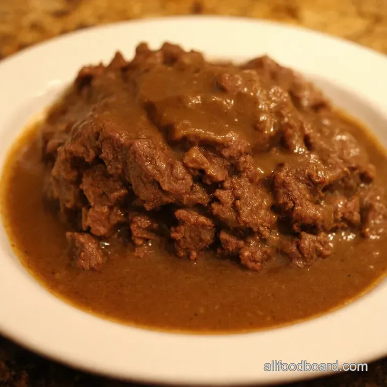Homestyle Ground Beef and Gravy presentation